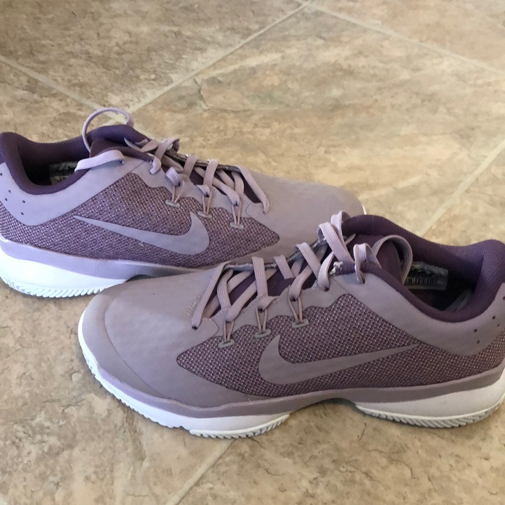 Nike Air Zoom Tennis Shoe